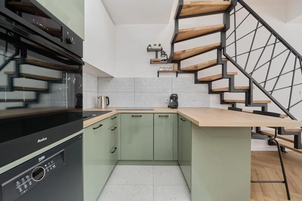 Spacious Family Apartment With Free Garage By Noclegi Renters Wroclaw Poland